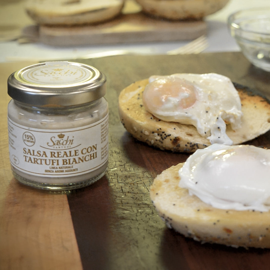 White Truffle Sauce Lifestyle